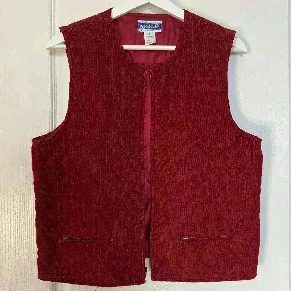 Pendleton womens 8 red/maroon corduroy Quilted Vest vintage full zip pockets